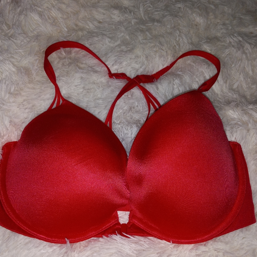 Victoria secret push-up bea